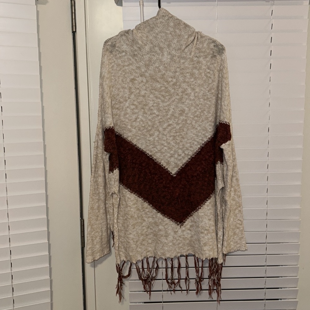 Mossimo sweater - Picture 8 of 9